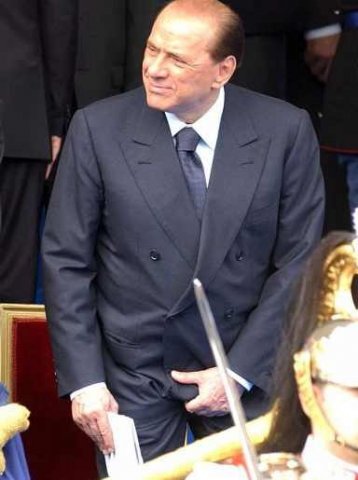 berlusconi prude il pisello foto, caricature buffe e divertenti di ___.jpg