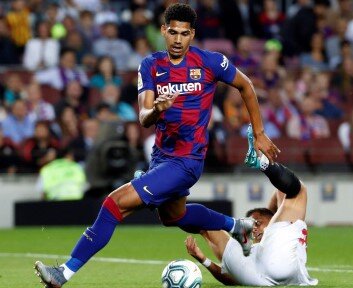 ronald-araujo-fc-barcelona.jpg.09cc270eef1b1b0c20802d2b92e9a140.jpg